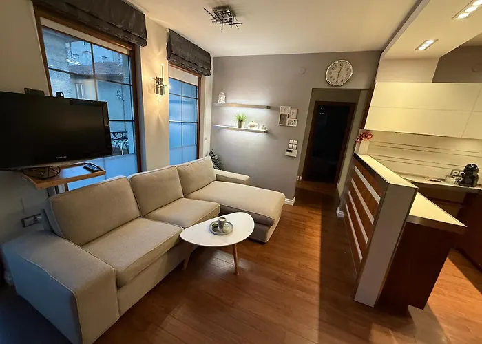 Апартамент 1 *